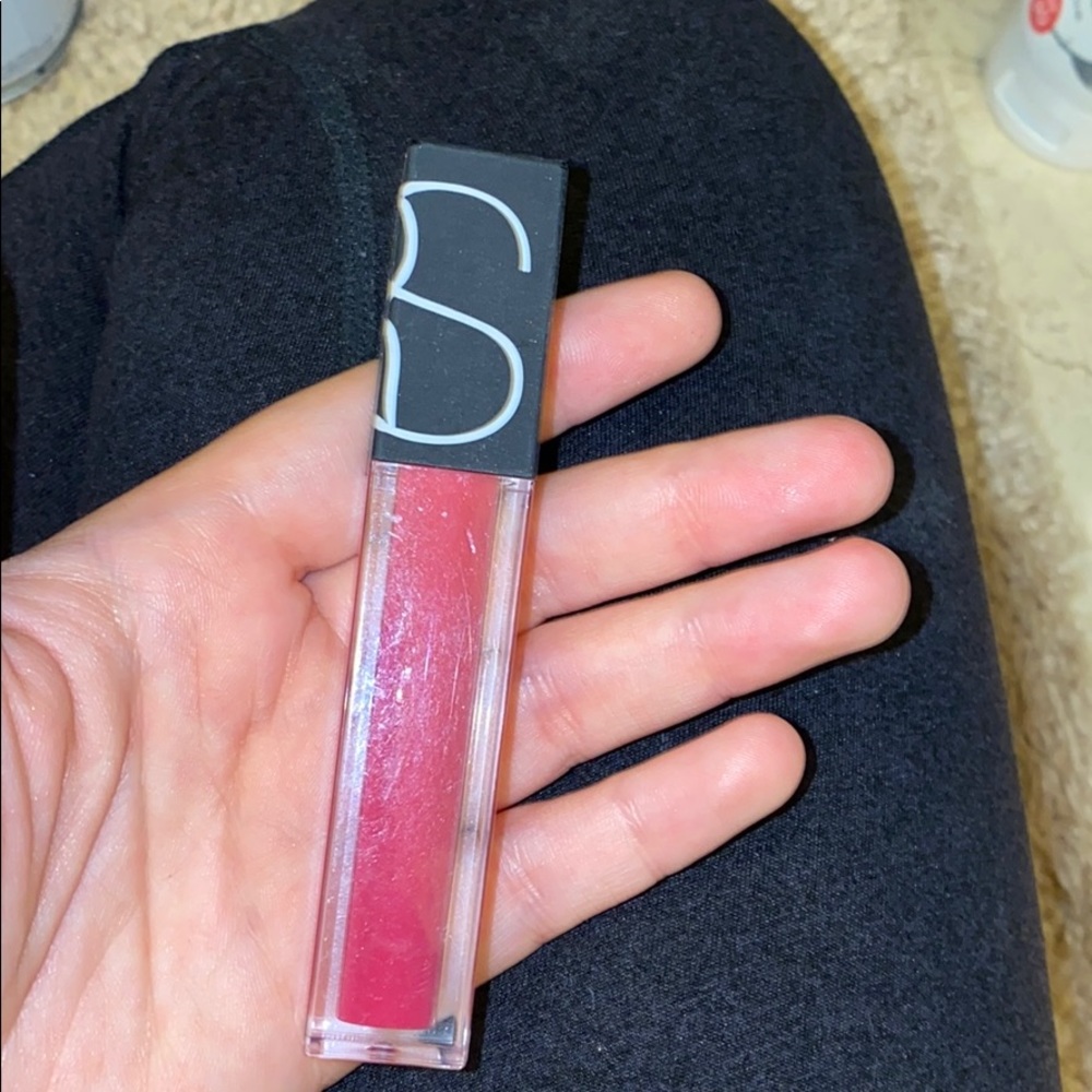 NARS lipgloss